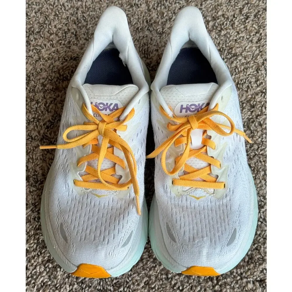 HOKA ONE ONE Clifton 8 Women’s Running Shoes Size 7.5B Athletic Sneakers